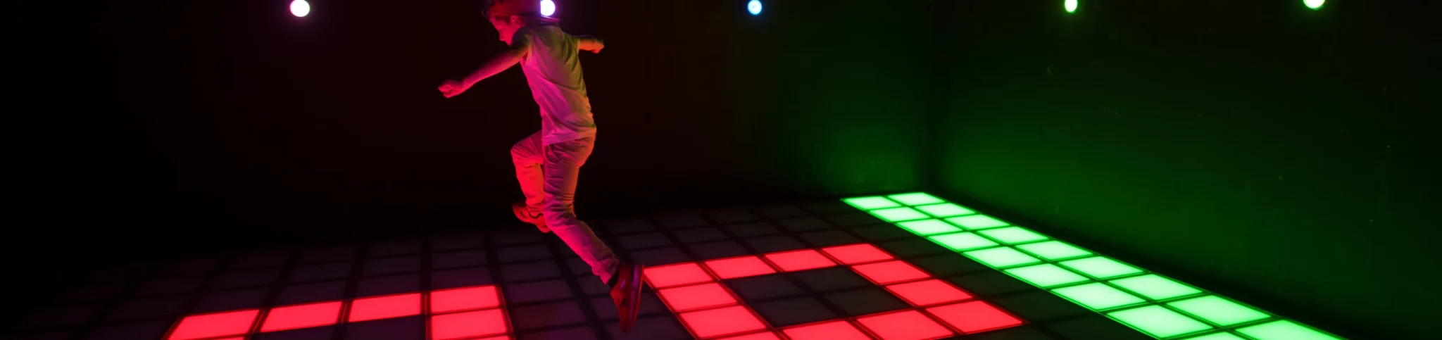 floor is lava sol intéractif à vitré rennes laval